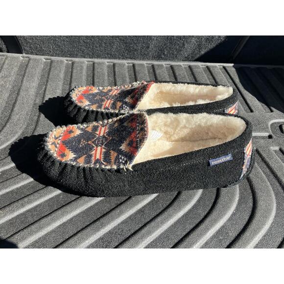 Pendleton Women’s Nehalem Slip Ons Moccasins Slippers Aztec New Size 6 Sheepskin - Picture 3 of 8